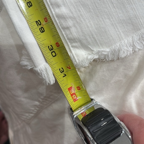 JBRAND LOVE STORY. - Picture 4 of 6